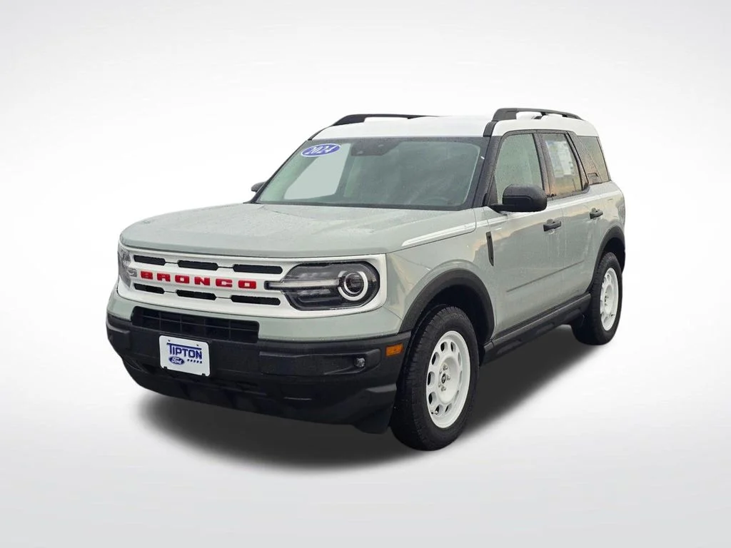 Used 2024 Green Ford Heritage image 1