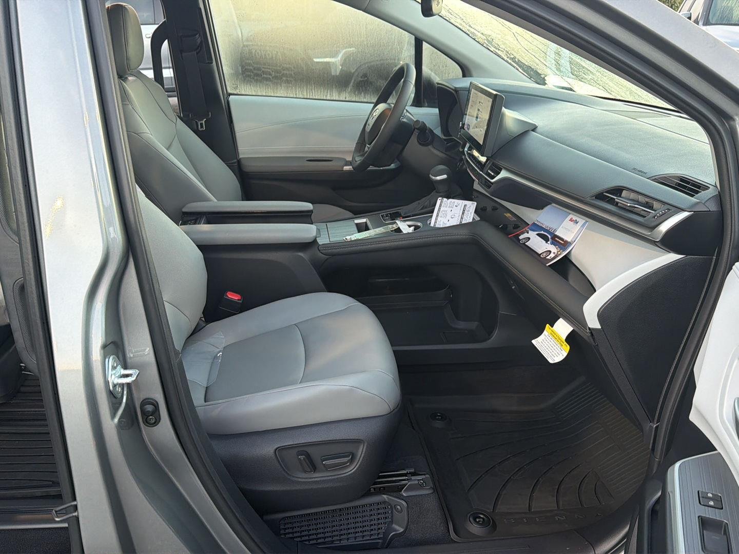 New 2026 Heavy Metal Toyota XLE 8-Passenger image 13