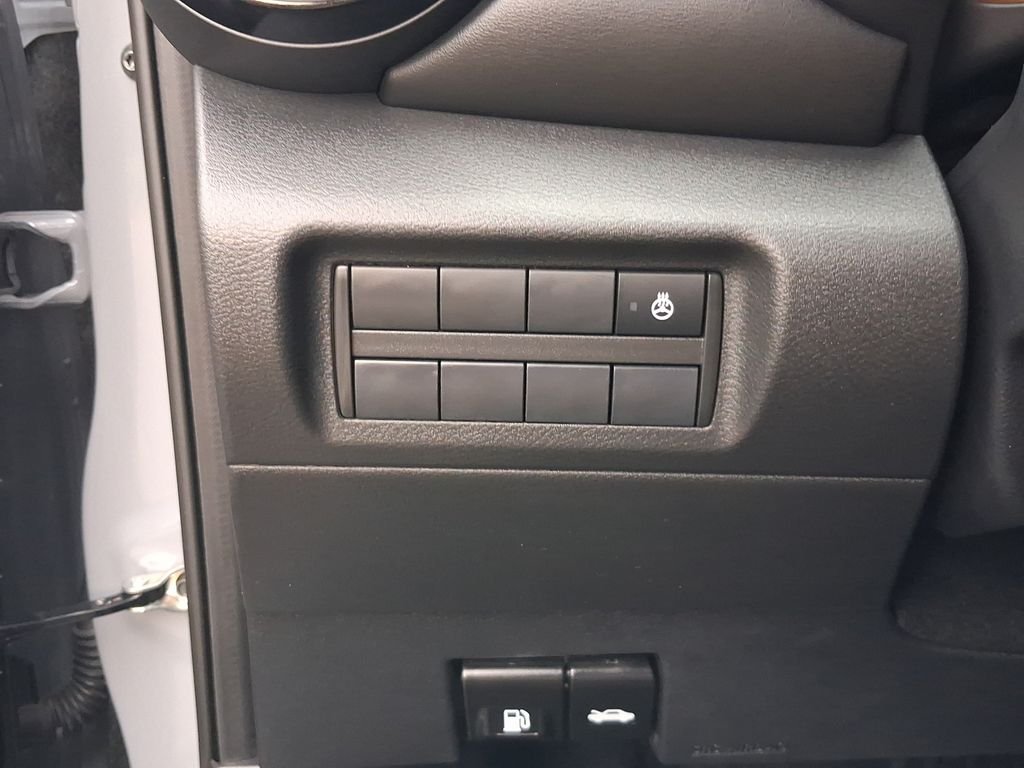 Used 2023 Gray Nissan SR image 14