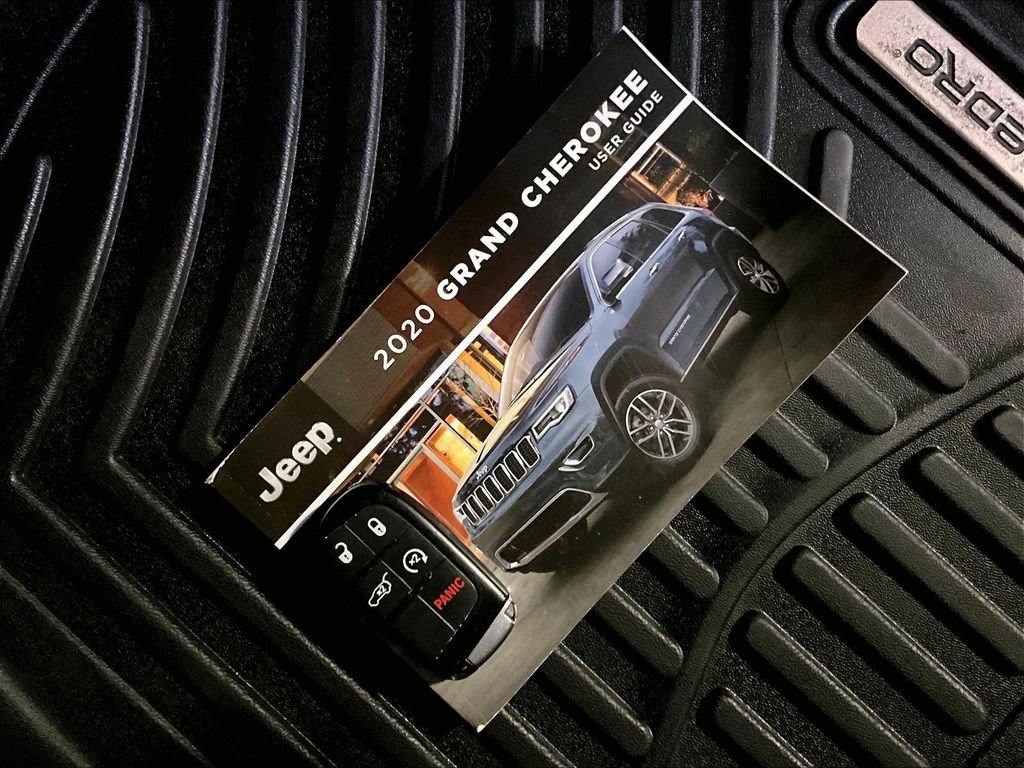 Used 2020 Silver Jeep Limited image 32