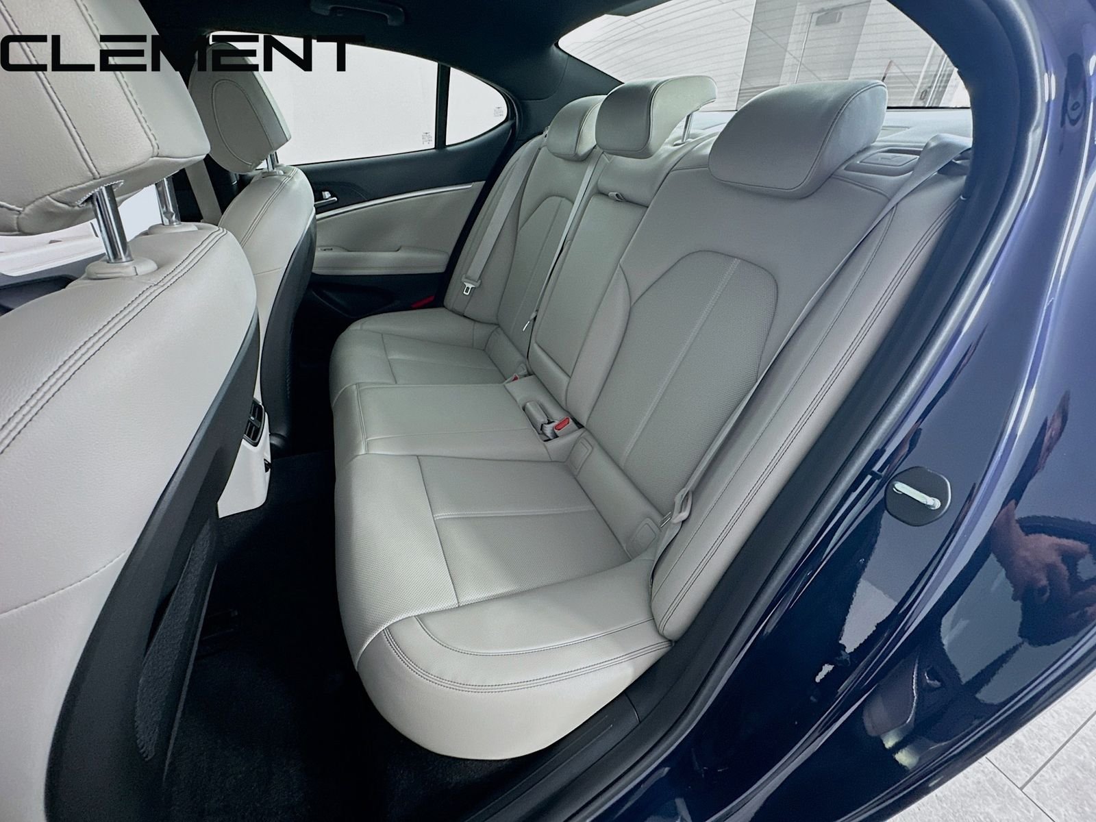 2023 GENESIS G70 Standard - Photo 32