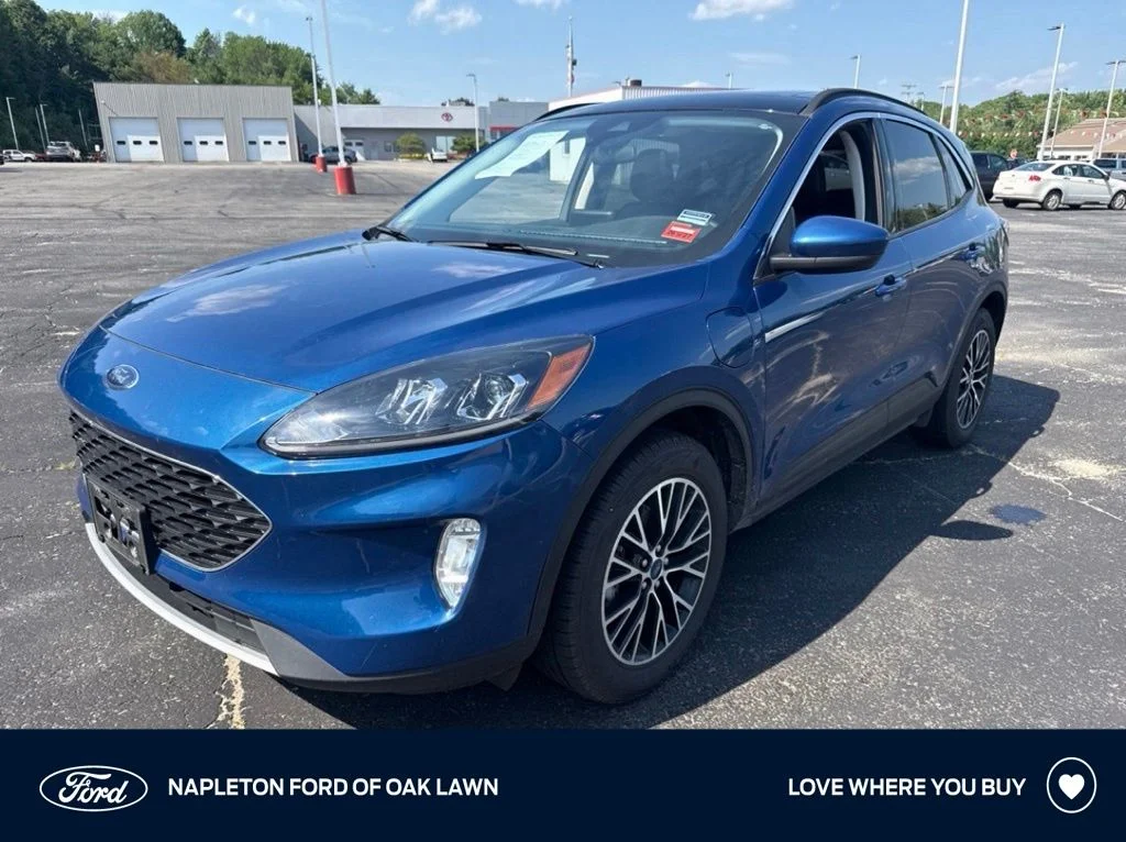Used 2022 Blue Ford SEL image 1