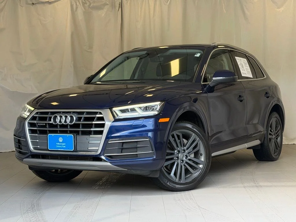 2018 Audi Q5 2.0T quattro S tronic Premium Plus's photo