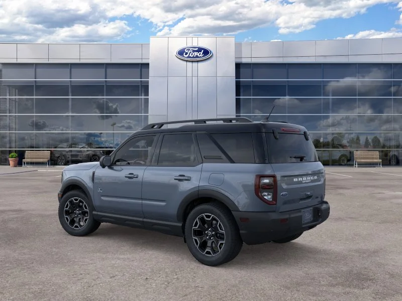 New 2026 Azure Gray Metallic Tri-Coat Ford Outer Banks® image 4