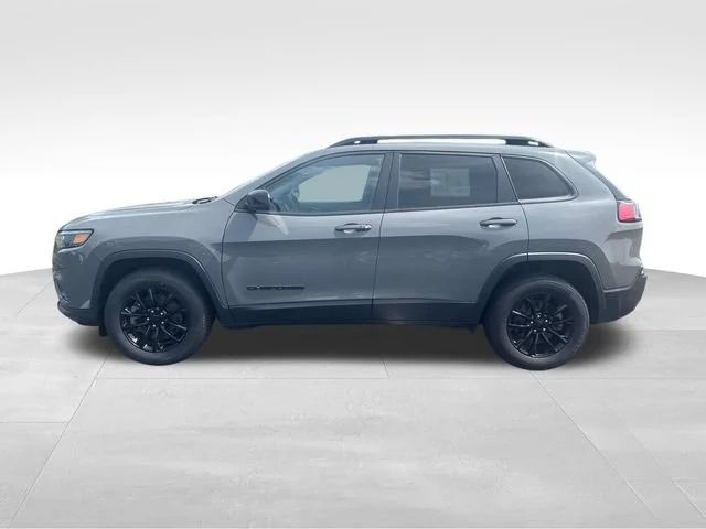 Used 2023 Jeep Cherokee Altitude Lux with VIN 1C4PJMMB6PD111475 for sale in Merrill, WI
