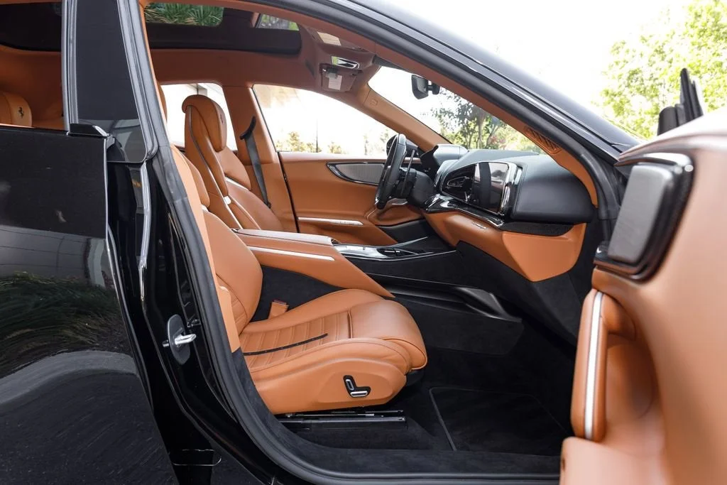 Used 2024 Nero Daytona Ferrari  image 13