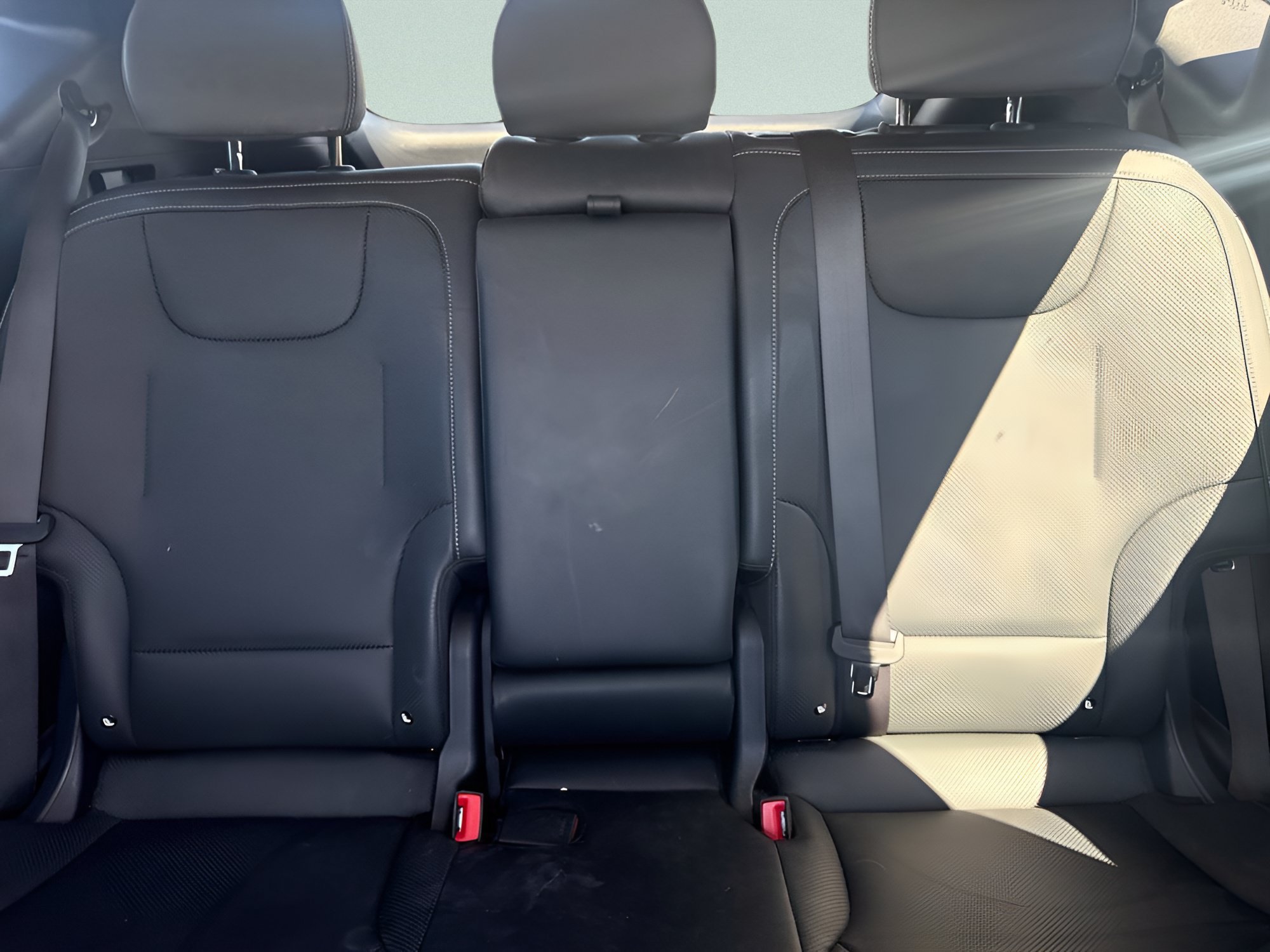 Certified Used 2023 Glacier Kia Wind image 26