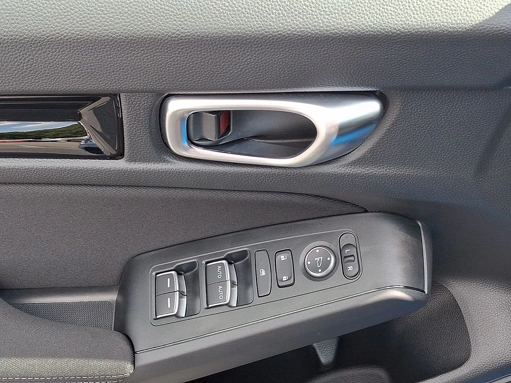 2026 Honda Civic Hatchback Sport - Photo 12