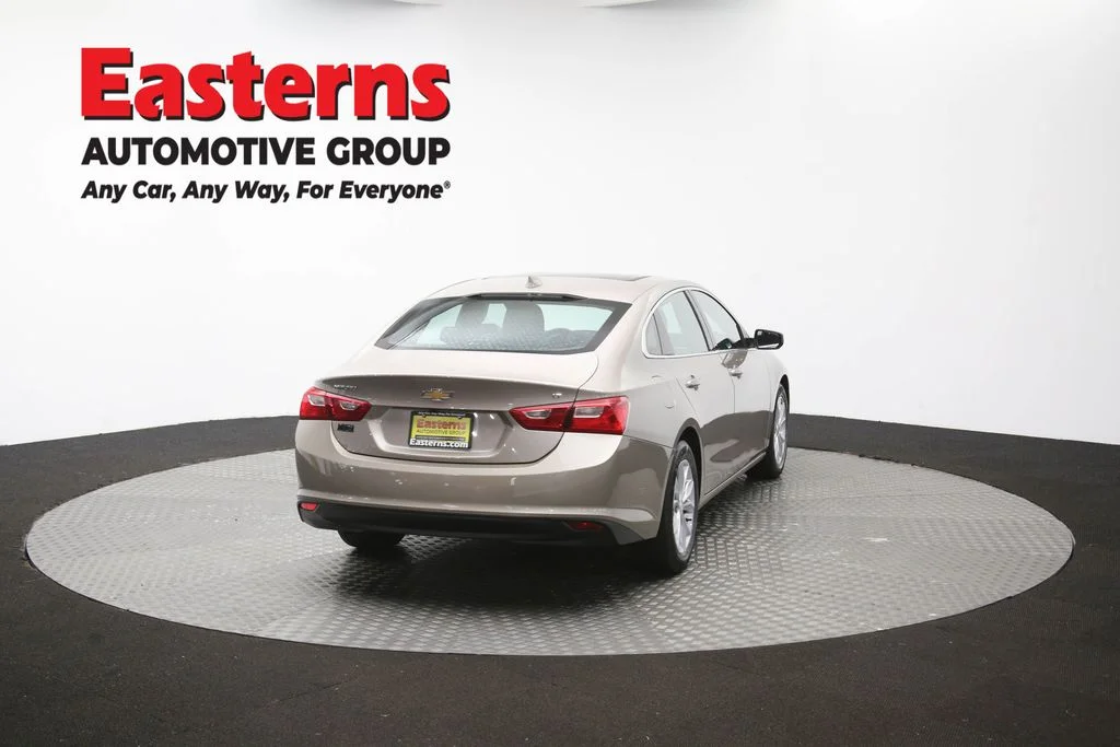 Used 2023 Gray Chevrolet LT image 41