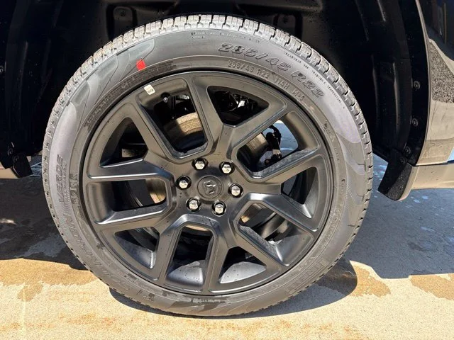 New 2026 Blue Ram Laramie image 9