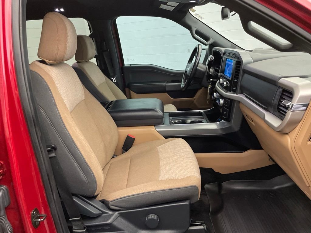 Used 2021 Red Ford XLT image 24