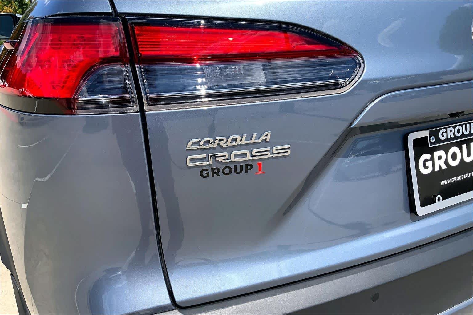 Used 2023 Celestite Toyota XLE image 33