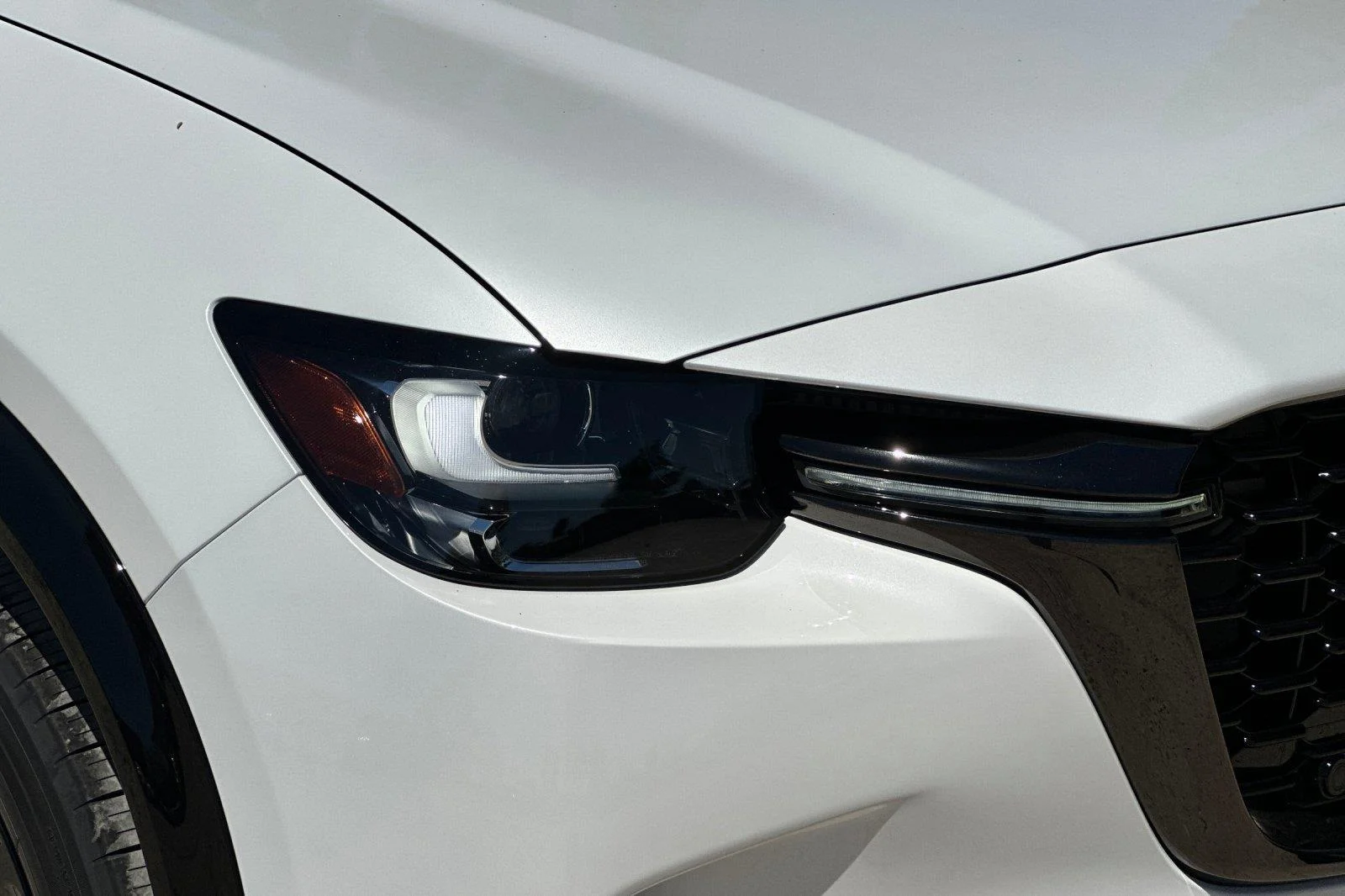New 2026 Rhodium White Premium Mazda 3.3 Turbo S Premium Sport AWD image 33