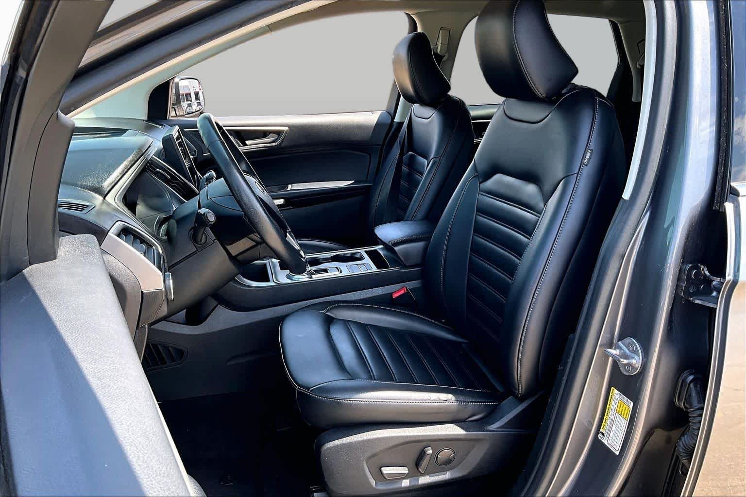 Used 2022 Carbonized Gray Metallic Ford SEL image 8