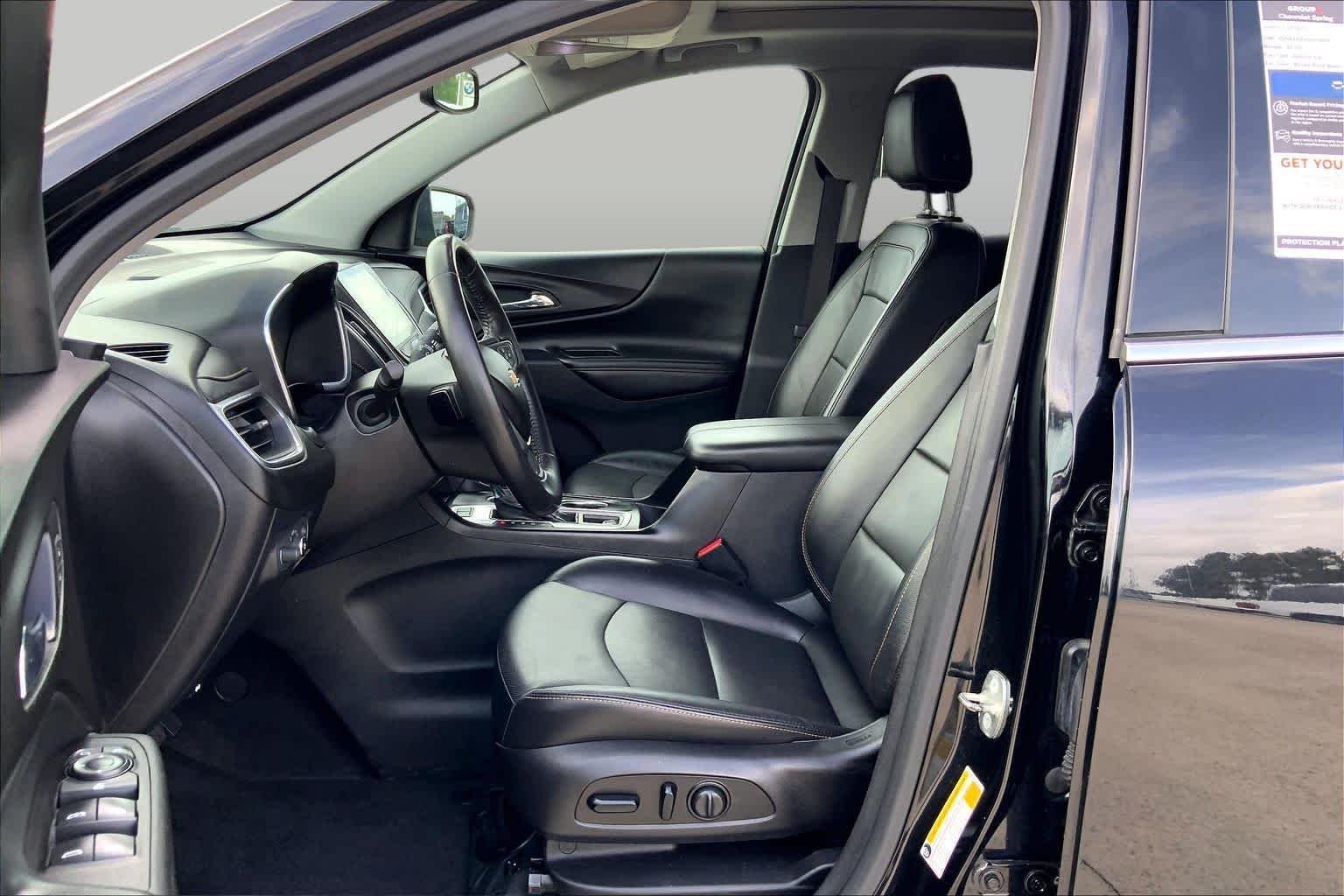 Used 2018 Mosaic Black Metallic Chevrolet Premier image 8
