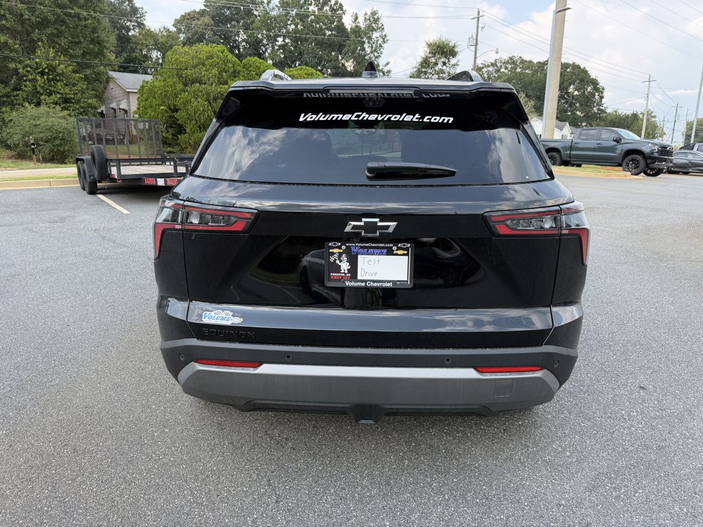 New 2027 Mosaic Black Metallic Chevrolet LT image 6