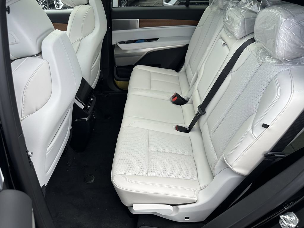 2026 Cadillac VISTIQ Sport - Photo 23