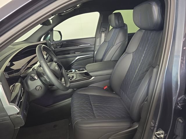 2025 Cadillac Escalade IQ Sport 1 - Photo 17