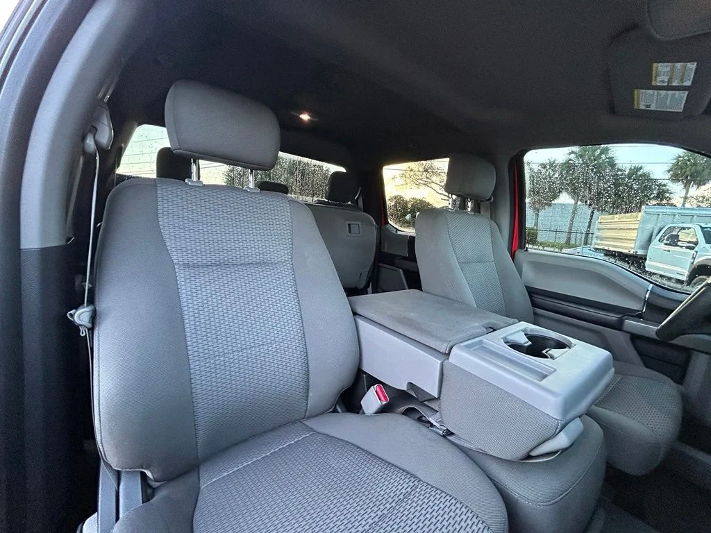 Used 2017 Race Red Ford XLT image 27