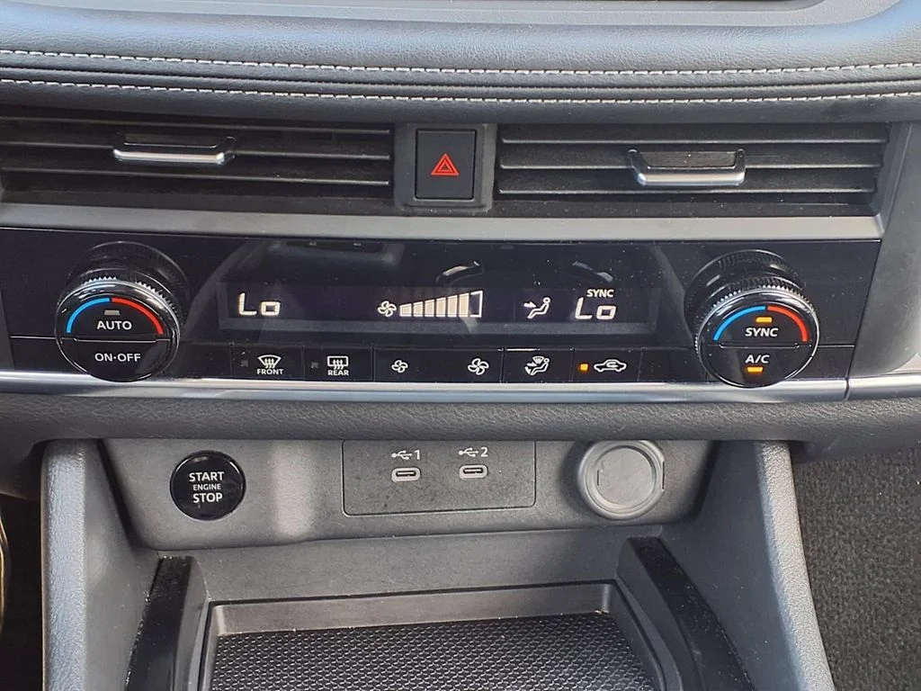 Used 2025 Super Black Nissan SV image 20