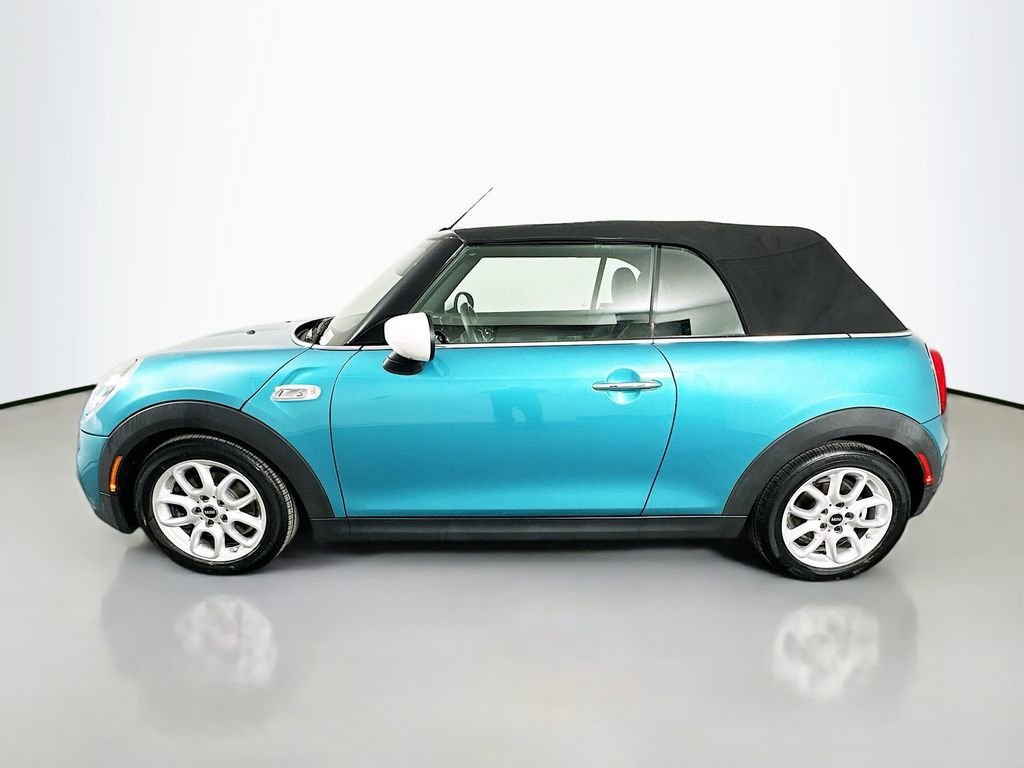 Used 2020 Blue MINI Signature image 8