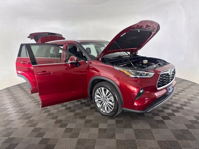 Used 2024 Red Toyota Platinum image 13