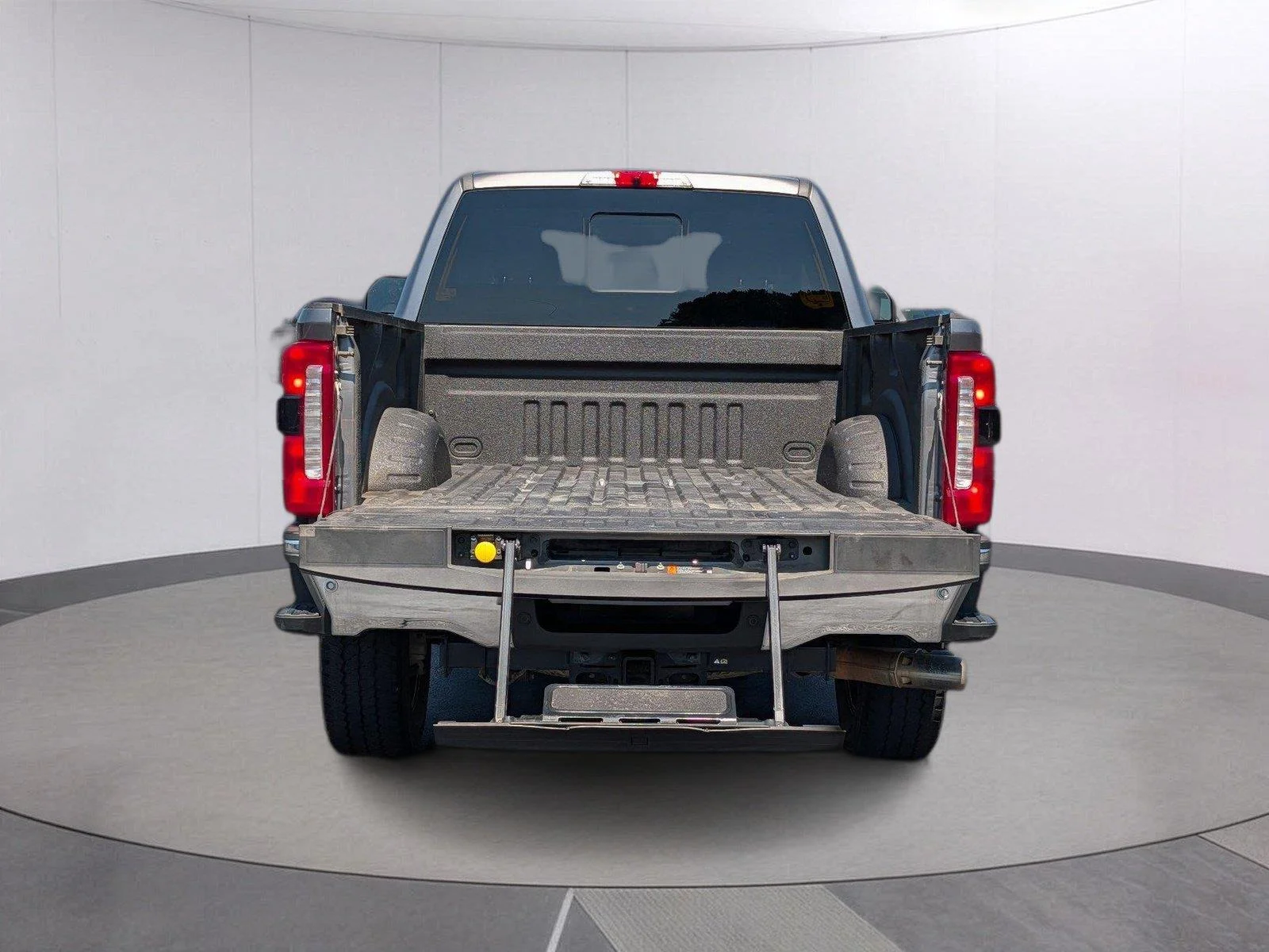 Used 2024 Carbonized Gray Ford Lariat image 5