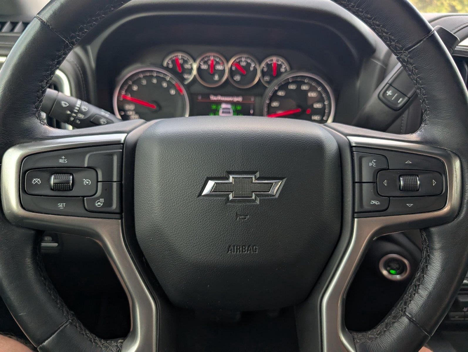 Used 2021 SUMMIT WHITE Chevrolet LT Trail Boss image 25