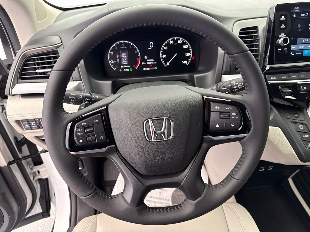 New 2026 Platinum White Pearl Honda EX-L image 26