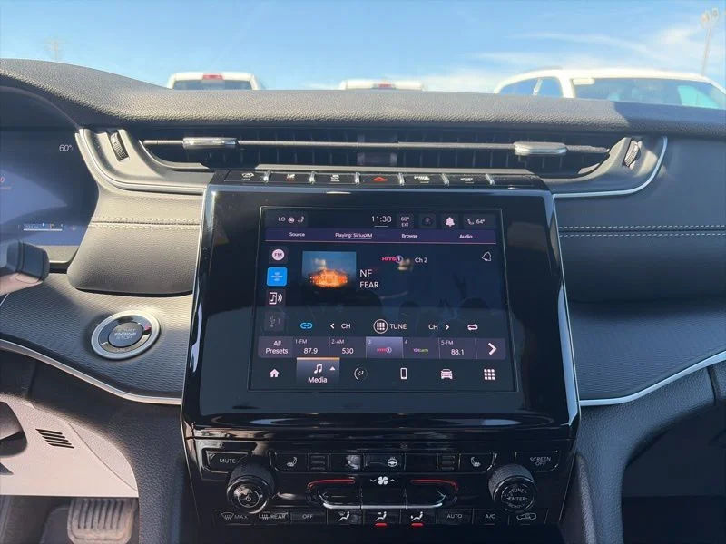 2025 Jeep Grand Cherokee L Altitude - Photo 27
