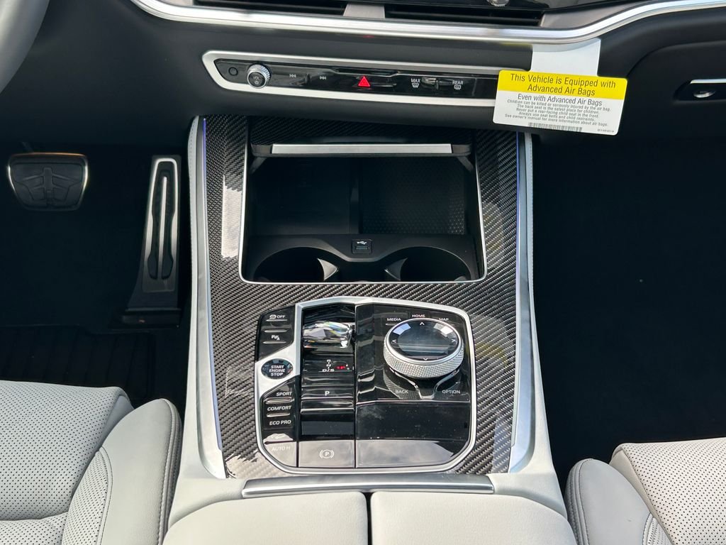 2026 BMW X5 M60i - Photo 30