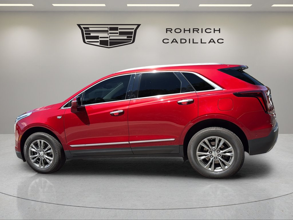 Used 2022 INFRARED TINTCOAT Cadillac AWD Premium Luxury image 8