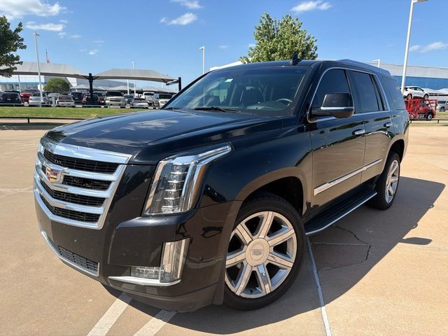 2017 Cadillac Escalade Luxury