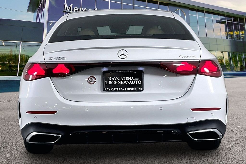 2026 Mercedes-Benz E-Class E450 - Photo 4
