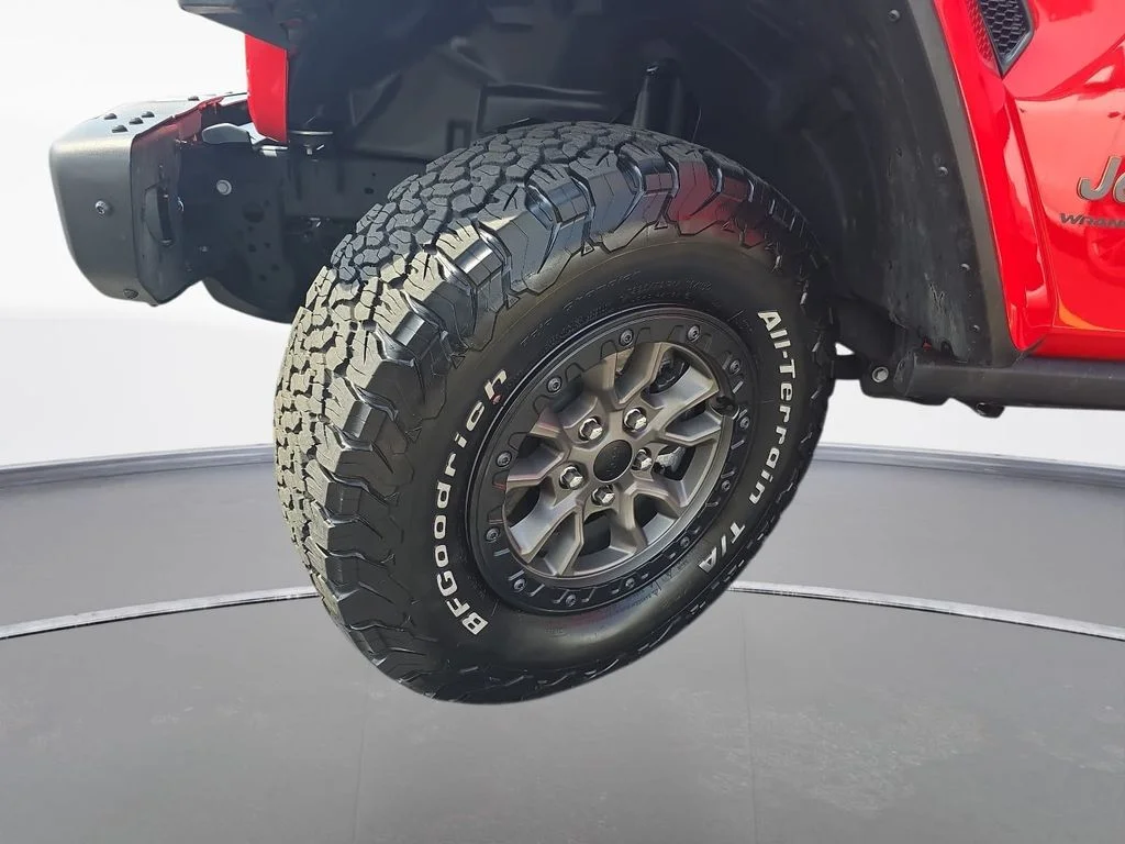 Used 2023 Red Jeep Rubicon 392 image 29