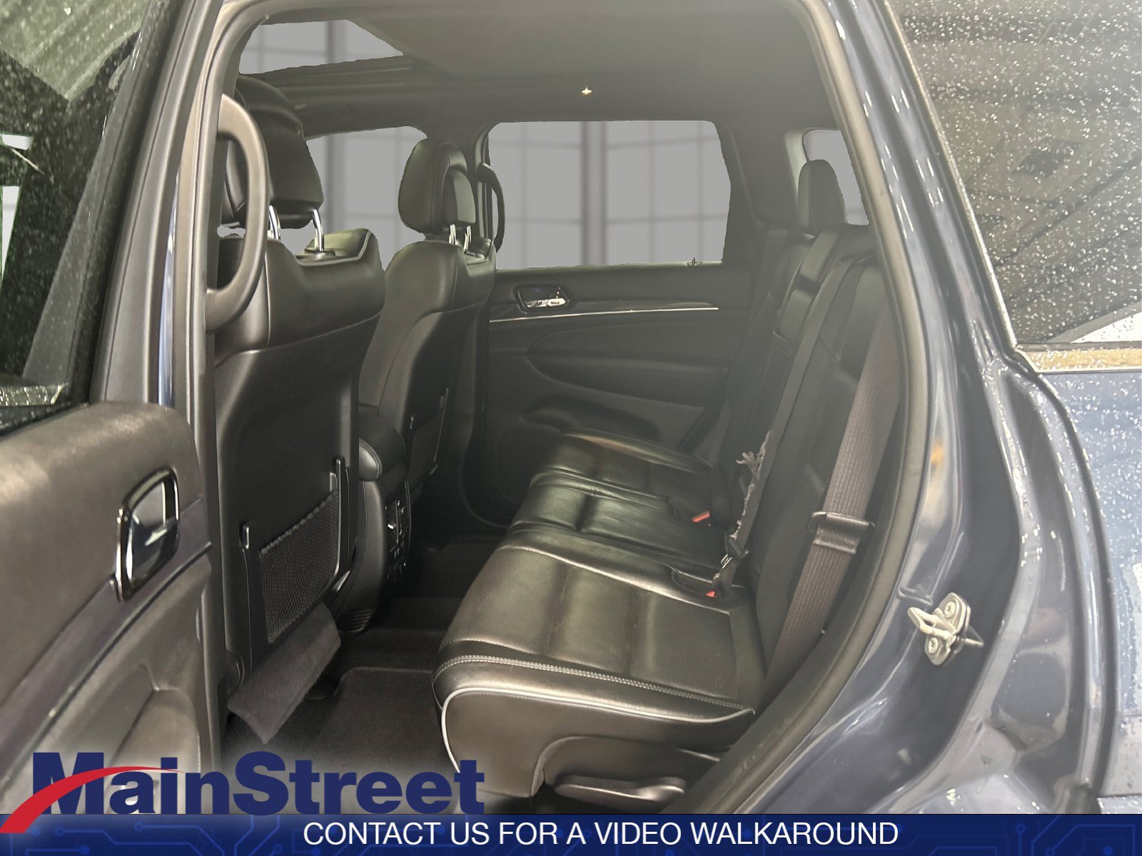Used 2021 Slate Blue Pearlcoat Jeep Overland image 10