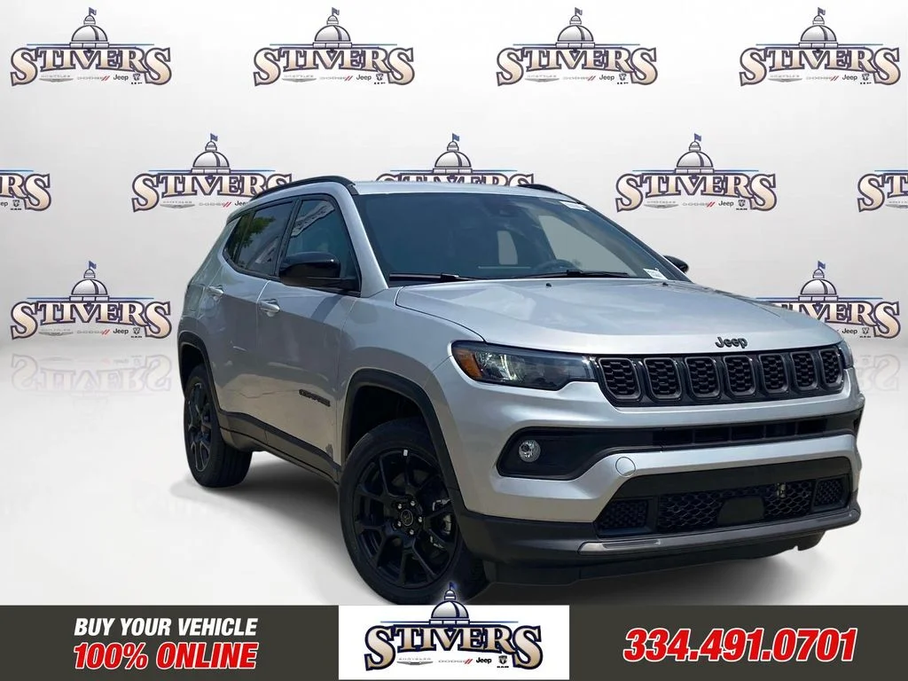 New 2026 Silver Zynith Metallic Clearcoat Jeep Latitude Altitude image 1