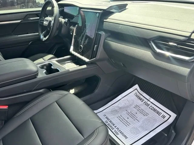 New 2026 Summit White GMC Elevation image 25