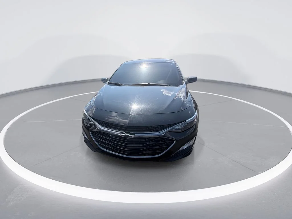 Used 2024 Black Chevrolet LT image 3