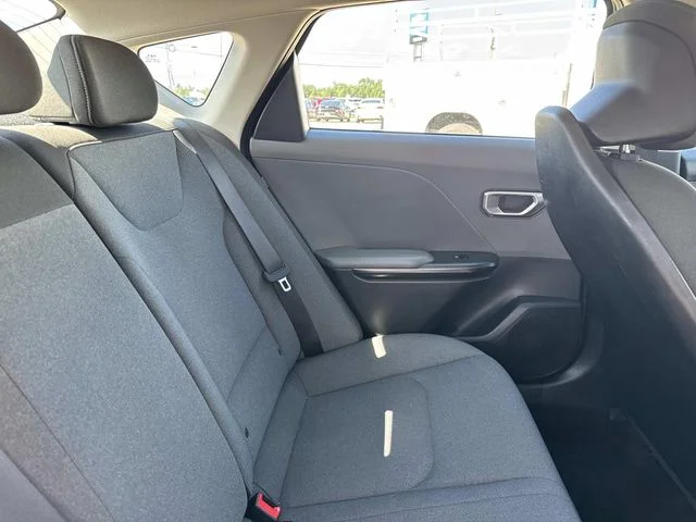Used 2025 Blue Kia LXS image 16
