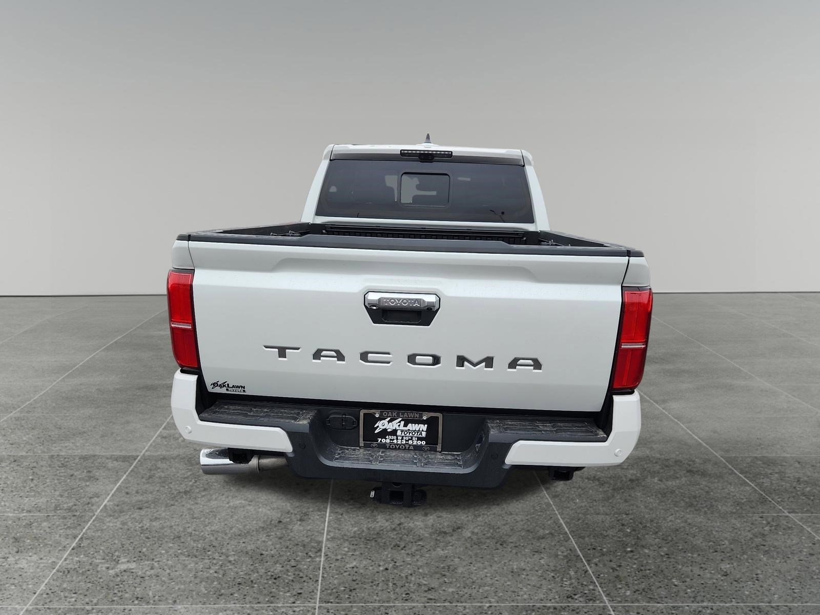 2026 Toyota Tacoma Limited - Photo 6