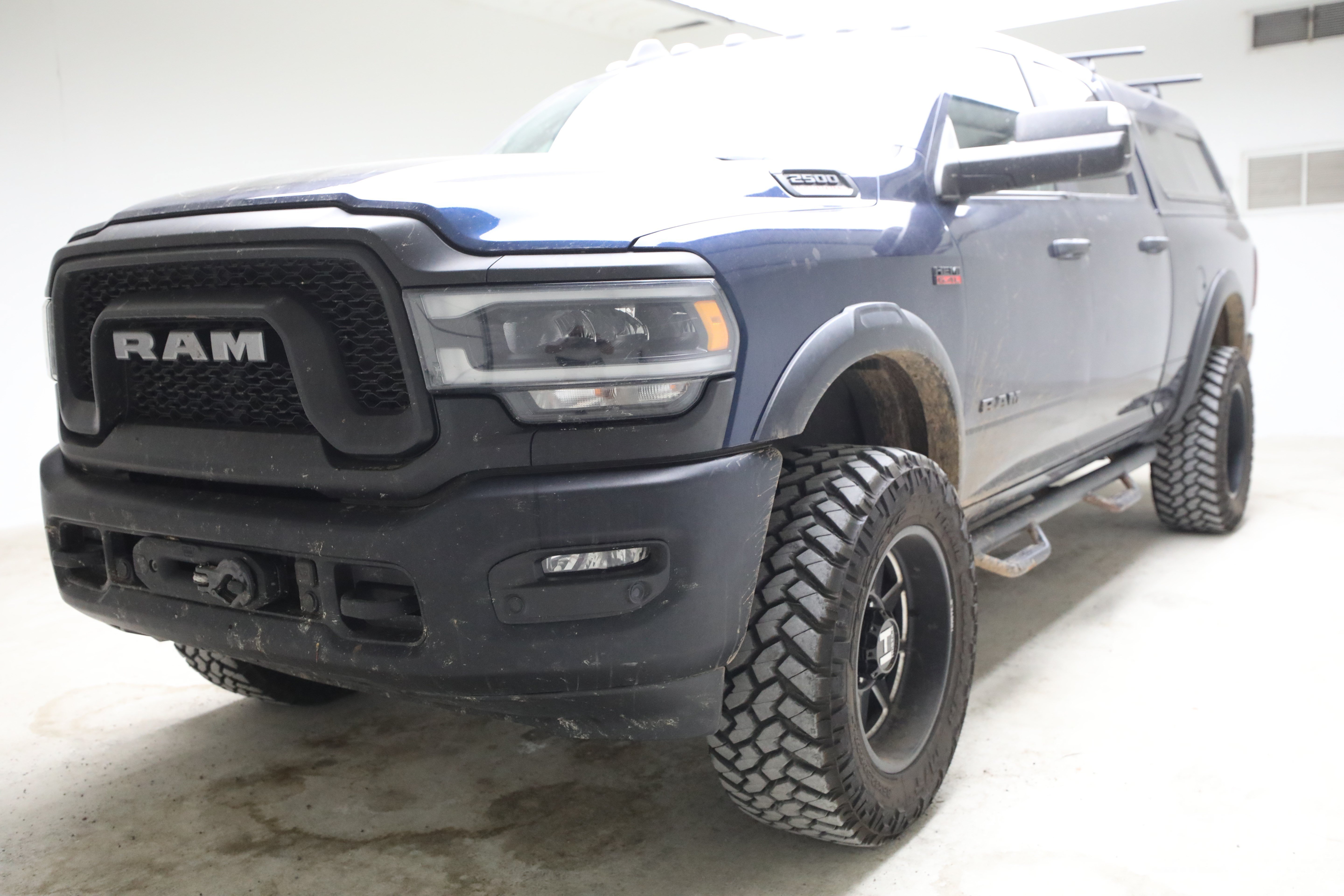 Used 2020 Patriot Blue Pearlcoat Ram Y image 1