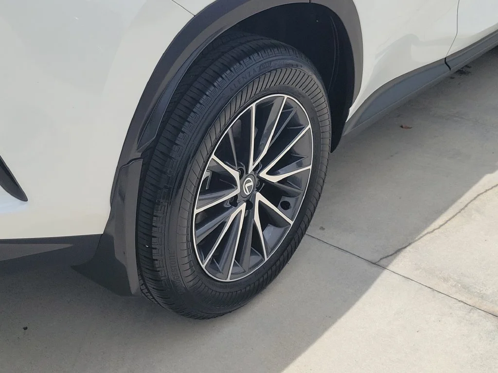Used 2026 Ultra White Lexus 350 Base image 35