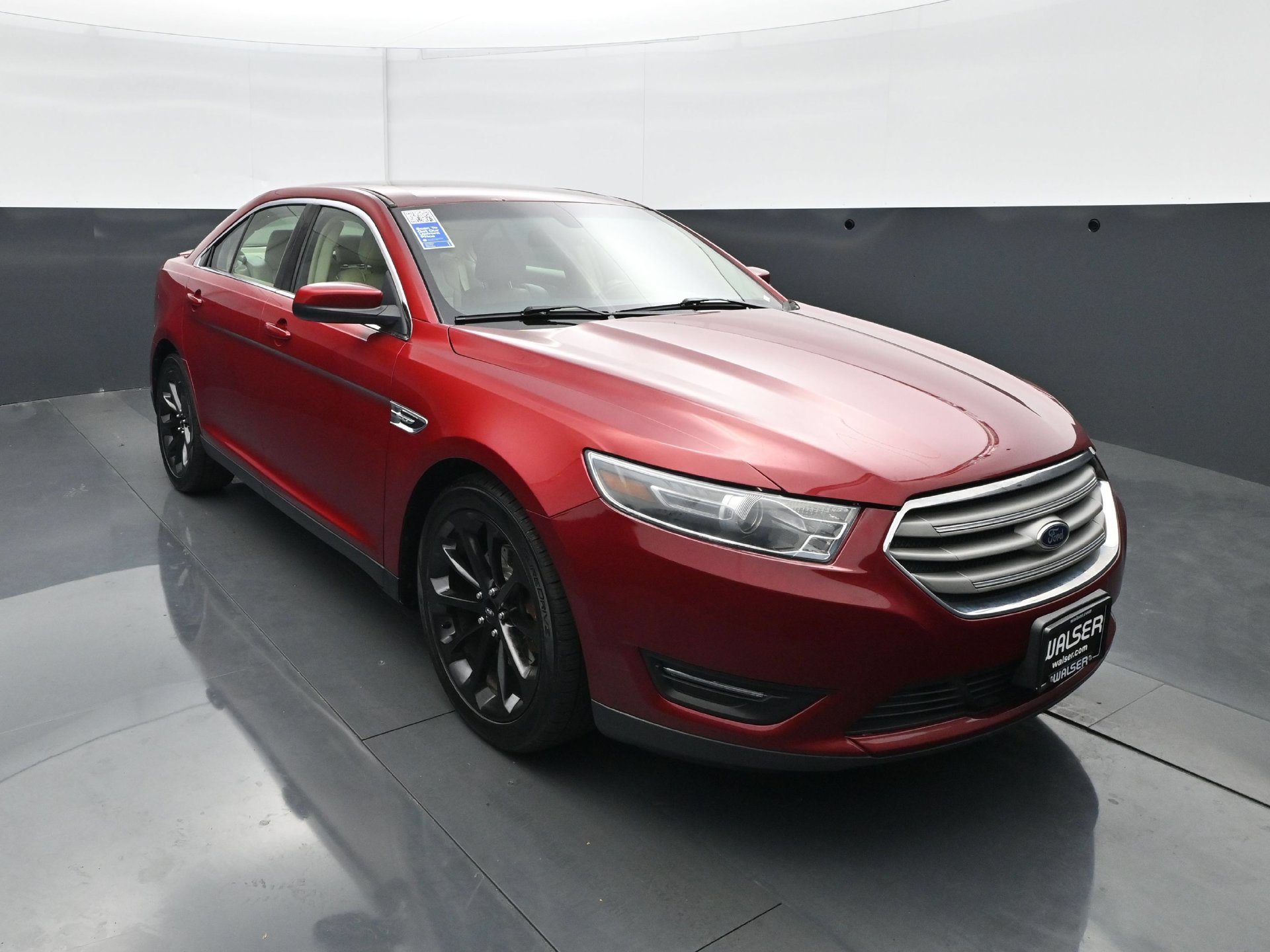 Used 2015 Ruby Red Metallic Ford SEL image 12