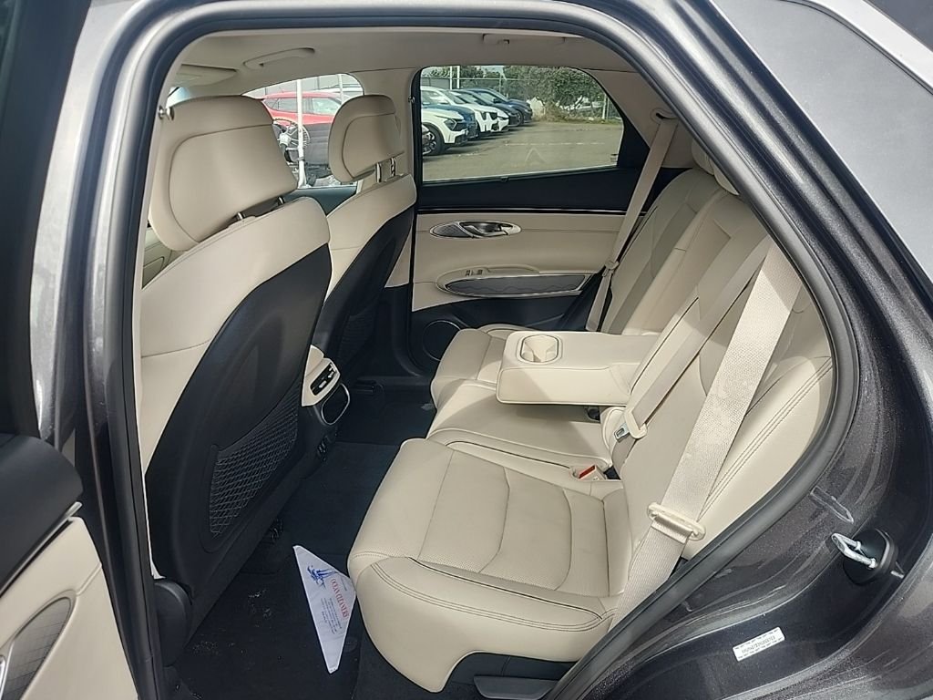 Used 2022 Gray Genesis 2.5T image 17