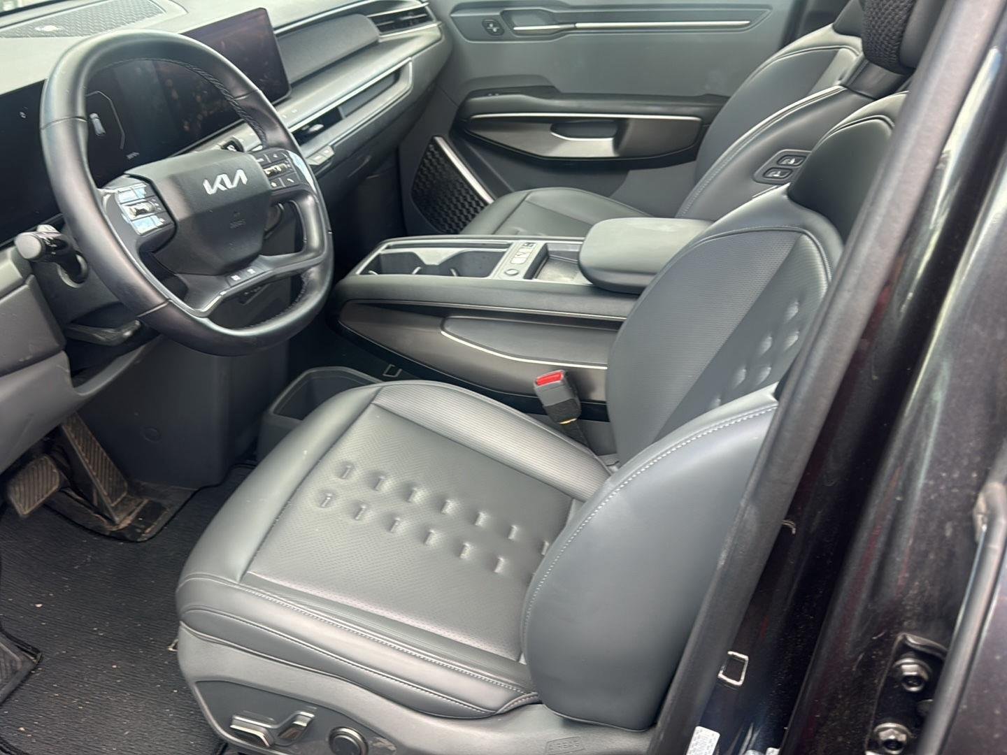 Used 2024 Panthera Metal Kia Wind image 9