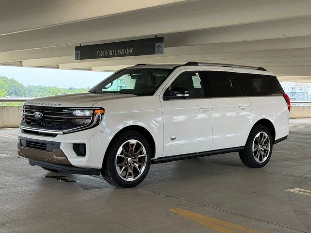 New 2026 Star White Metallic Tri-Coat Ford King Ranch image 2