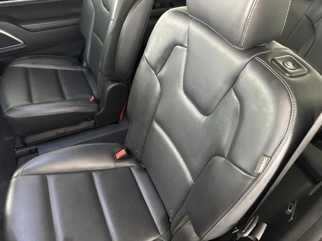 Used 2025 Black Kia S image 26
