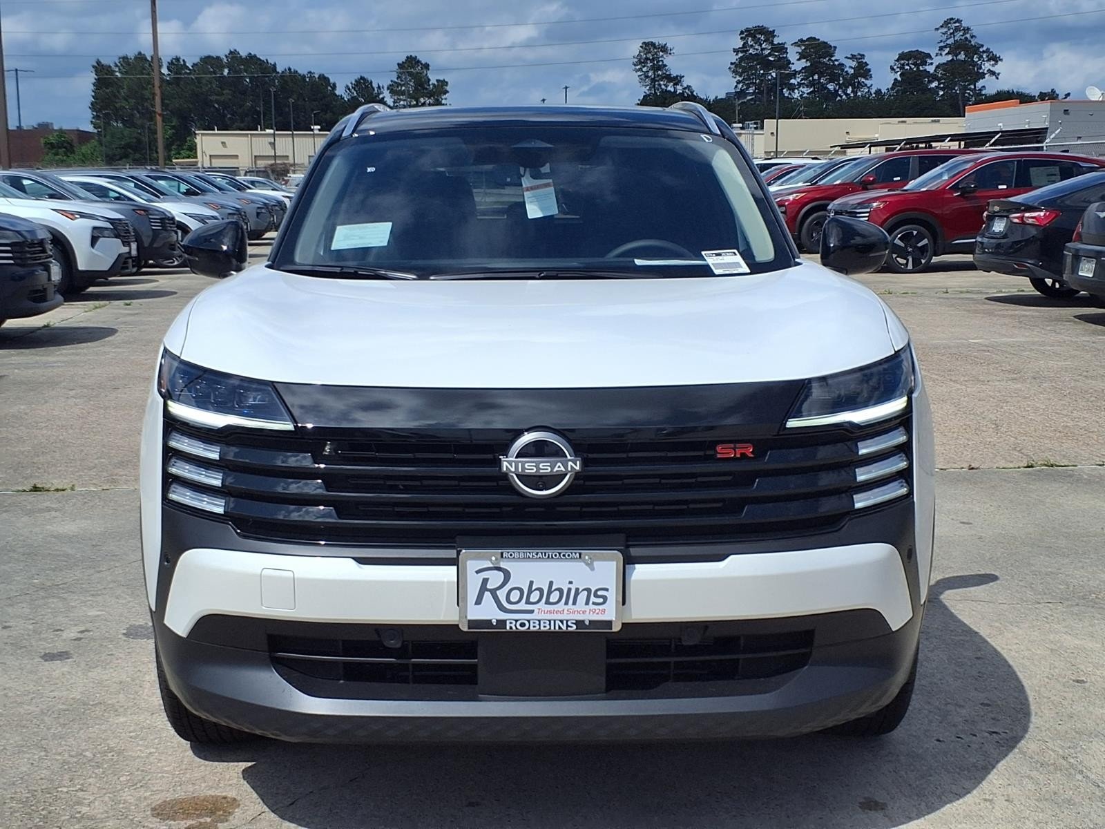 2026 Nissan Kicks SR White at Robbins Nissan