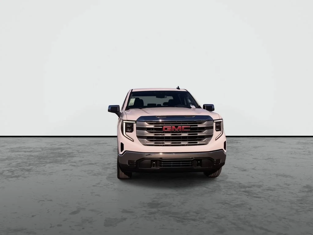 Used 2026 Summit White GMC SLE image 3
